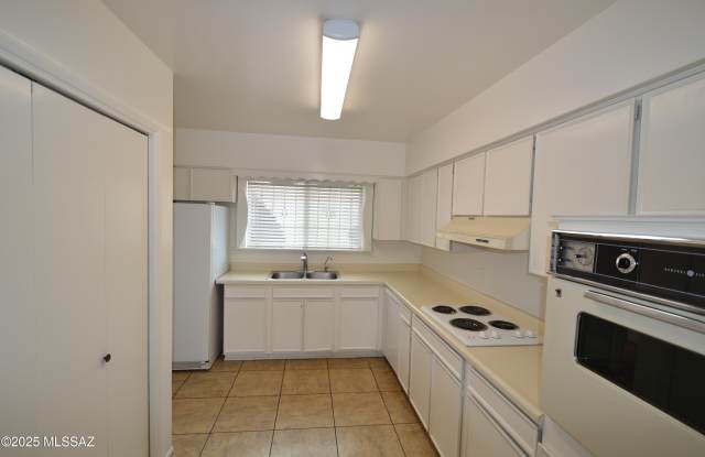 4438 E Fort Lowell Road