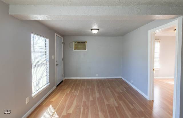 2202 Monroe Street - Rear