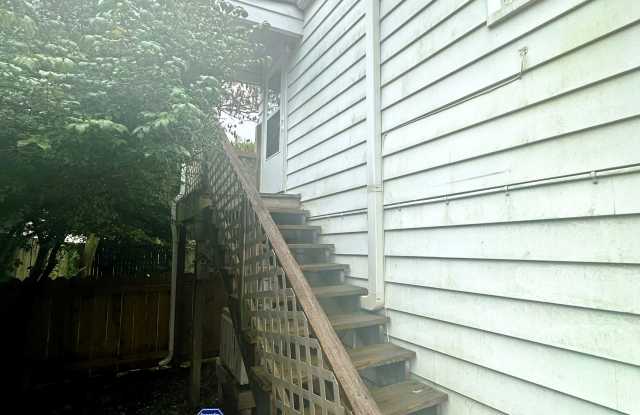 2017 Colorado Avenue - 2