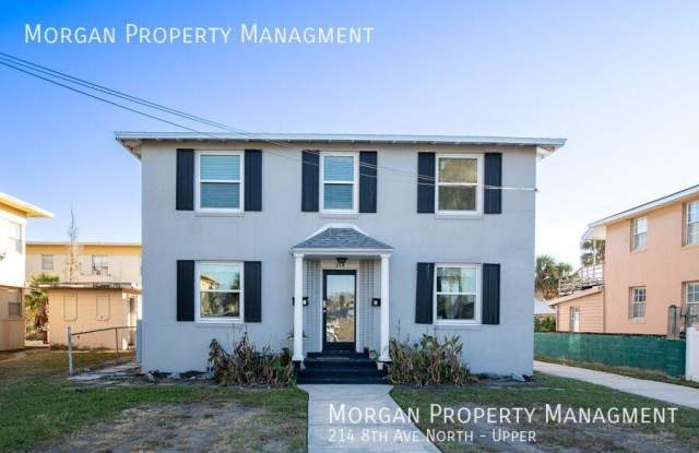 214 8th Ave North