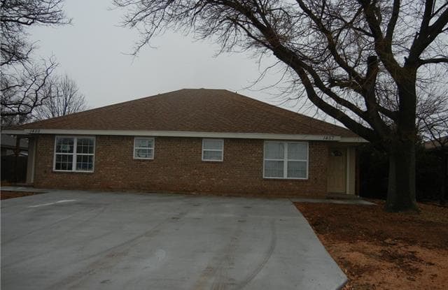 1457 Yeomans Road - 1457 Yeomans Road, Abilene, TX 79602