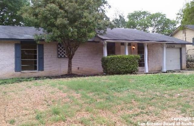 12513 FAR WEST DR - 12513 Far West Drive, Live Oak, TX 78233