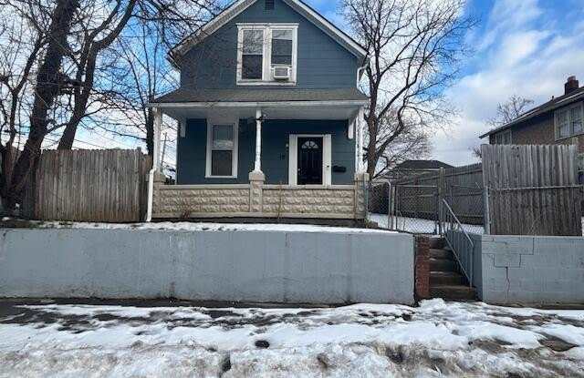 476 Southwood Avenue