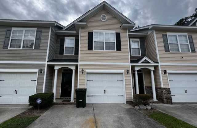 Photo of 226 South Lamplighter Lane