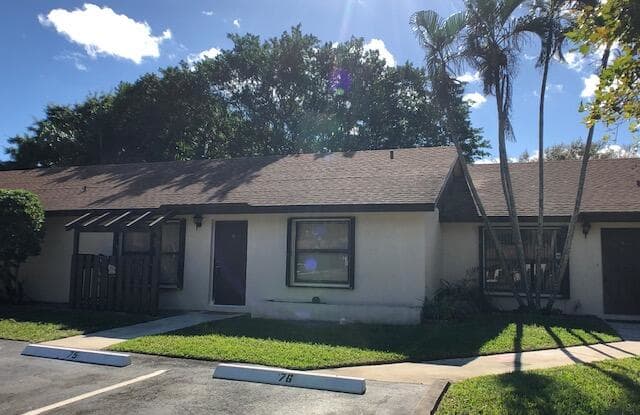 75 Via De Casas Norte - 75 Via De Casas Norte, Boynton Beach, FL 33426