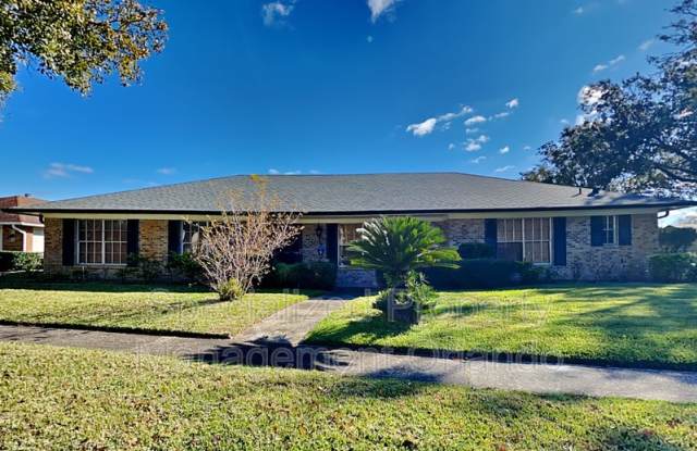 1353 Sawgrass Ct