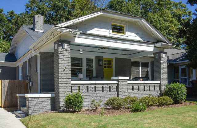 Photo of 987 Katherwood Dr Sw