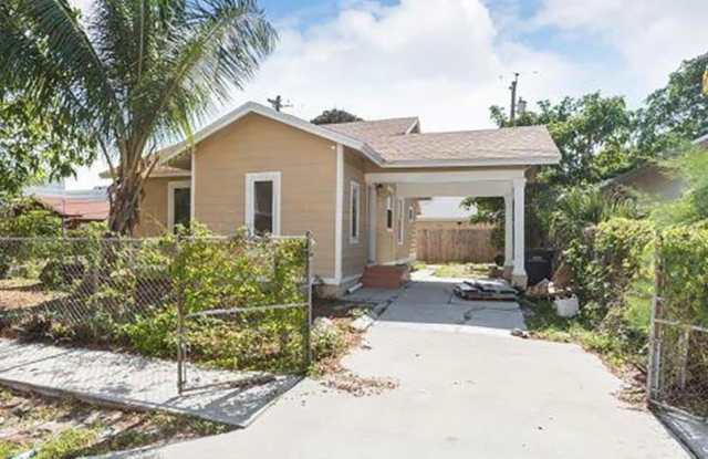 416 Lilac Court