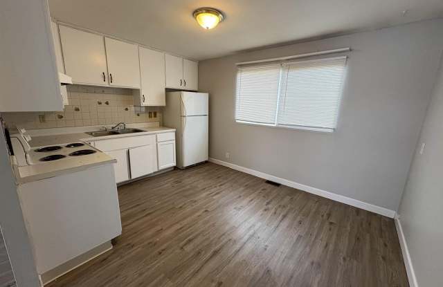 6411 N RANDWICK Road