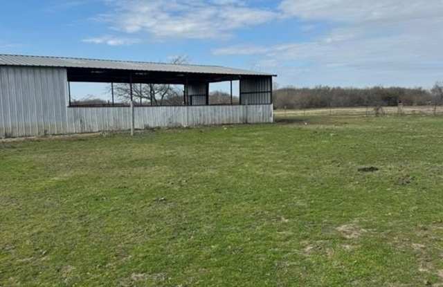 8789 S State Highway 78