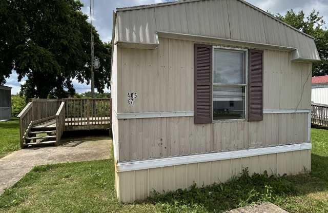 Photo of 405 Debby street