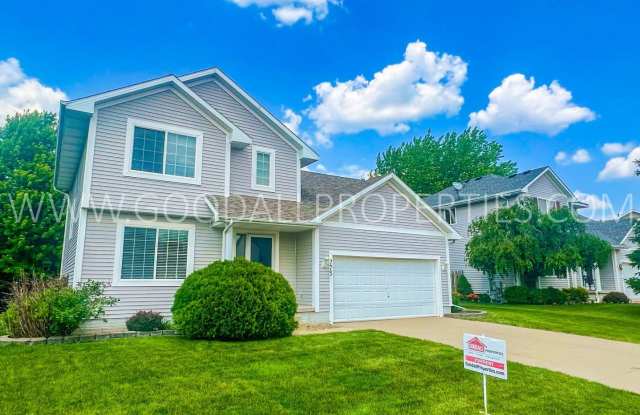 775 SE Glendale Drive