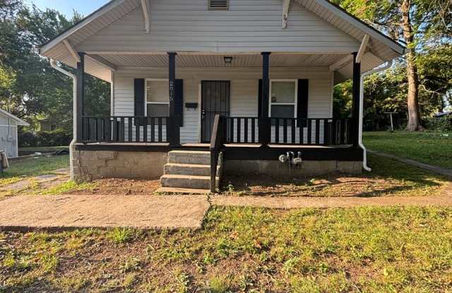 AVAILABLE NOW! MOVE IN SPECIAL! 3 Bedroom, 2 Bathroom in Kansas City! $1,350