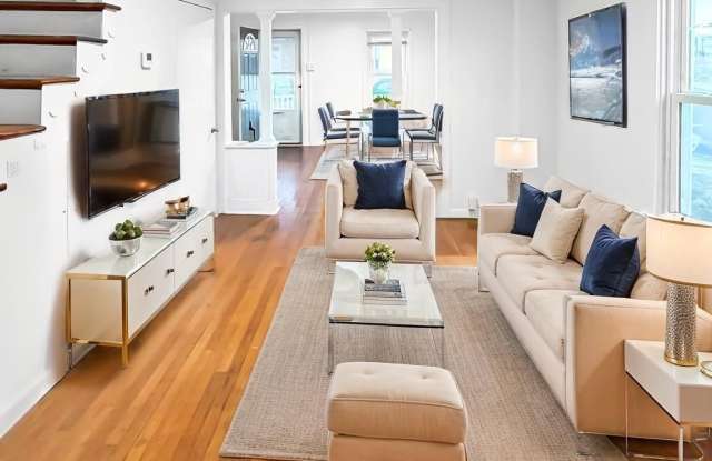 488/486 MCDOWELL Avenue