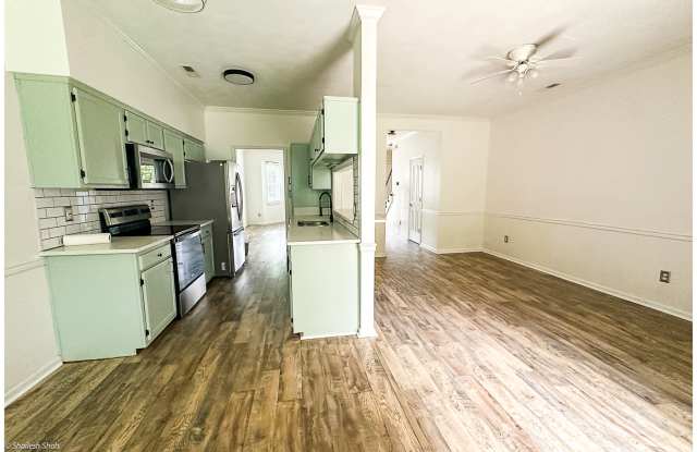 904 South Lake Circle - 1