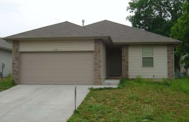 Photo of 2151 N. AVENUE B - ONE SMALL PET NEGOTIABLE - CALL OFFICE FOR SHOWING INFORMATION