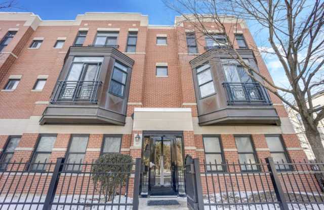 947 West 14th Pl.