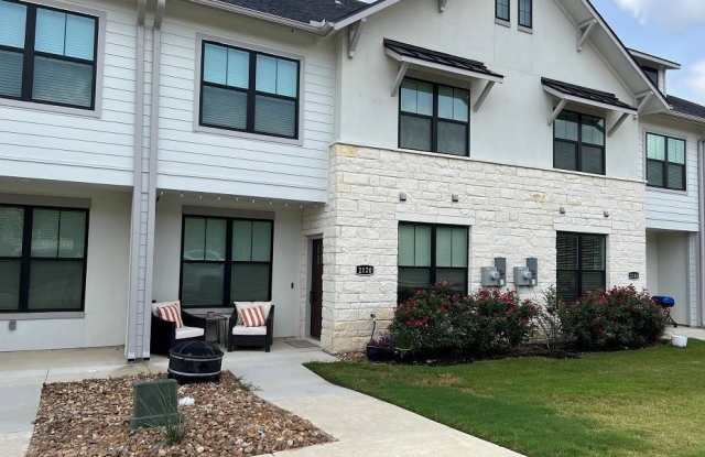2120 Crescent Pointe Parkway