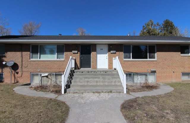 298 W 17th Street