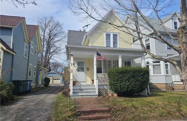 9 Rowley Street