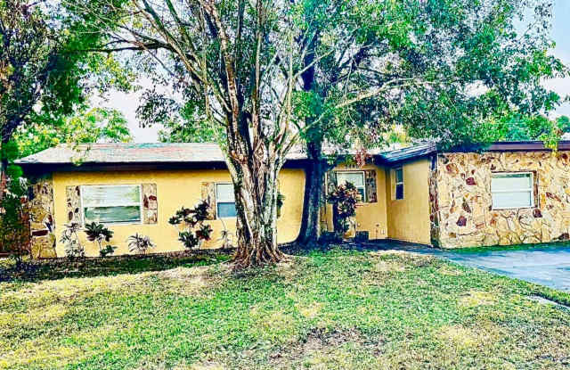 Recently Renovated Spacious 3 Bedroom / 2 Bath Home ~ Pinellas Park FL ~ $2,395