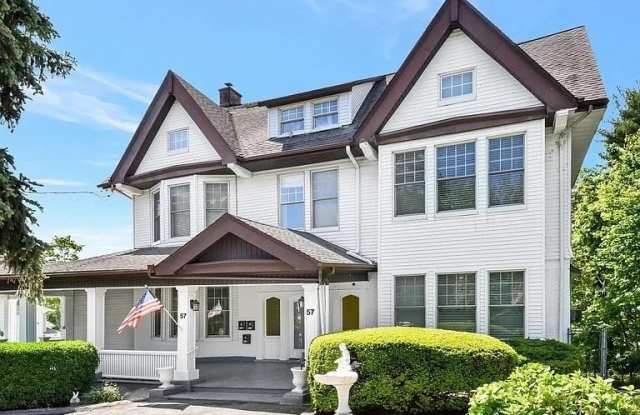 Photo of 57 Pintard Avenue unit: 3