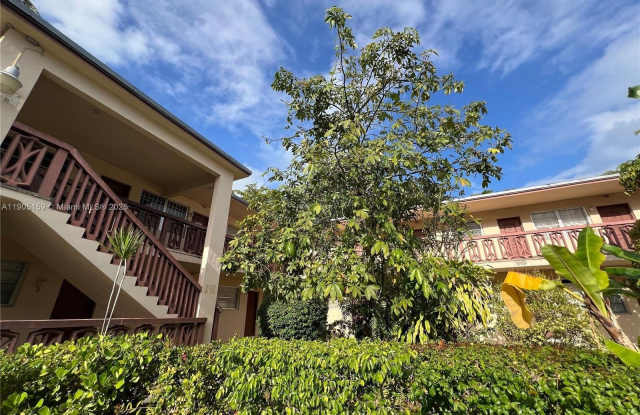 Photo of 675 SW 7th Ave