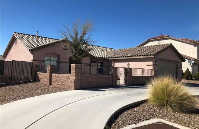 1083 STERLING PEAK Street