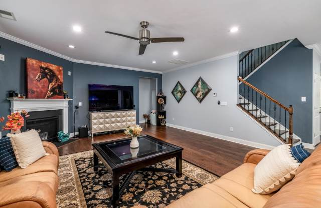 186 Alexandria Drive