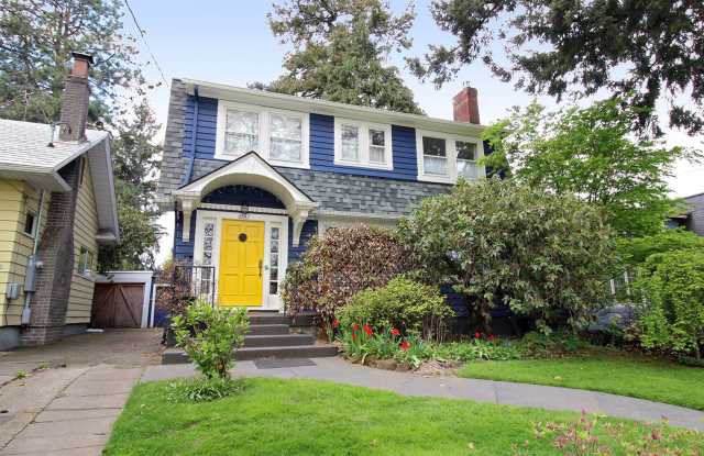 Fully Furnished 3 Bedroom Dolph Park Colonial Home Set On Huge Lot! - 2241 Northeast 33rd Avenue, Portland, OR 97212