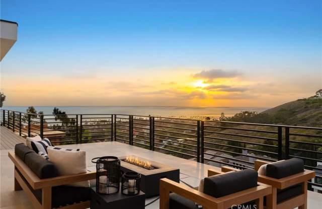 5979 La Jolla Corona Drive