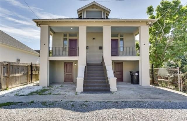 1323 MONROE Street - 1323 Monroe Street, New Orleans, LA 70118