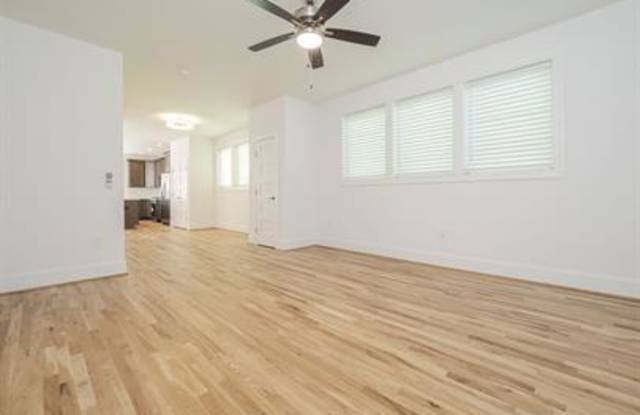 3809 Lexington Drive