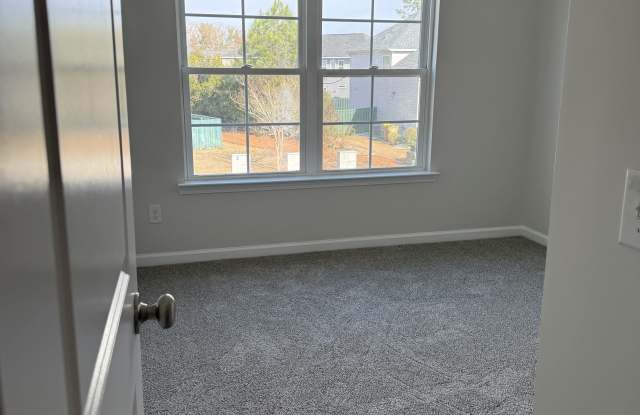 430 Cantle Drive - 1