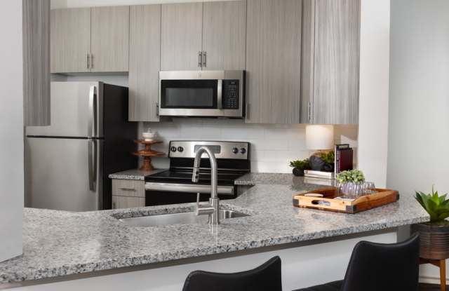 Settler’s Ridge Apartments