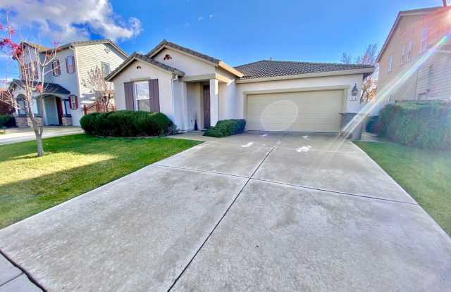 Beautiful Single Story Home with Local Park a Block Away!