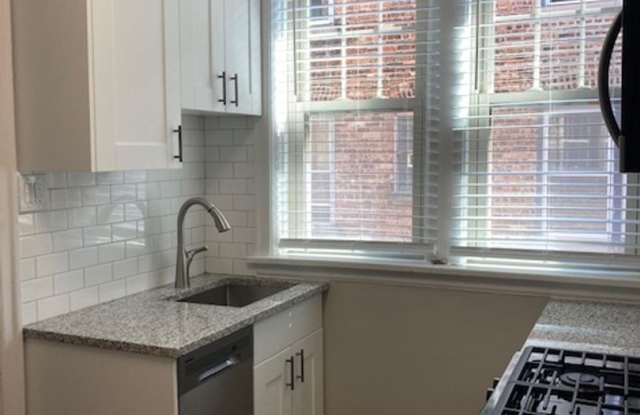 East Rogers Park One Bedroom