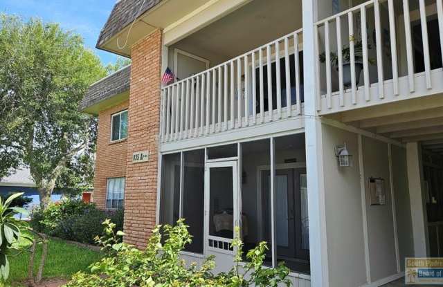 835 Santa Isabel Blvd.