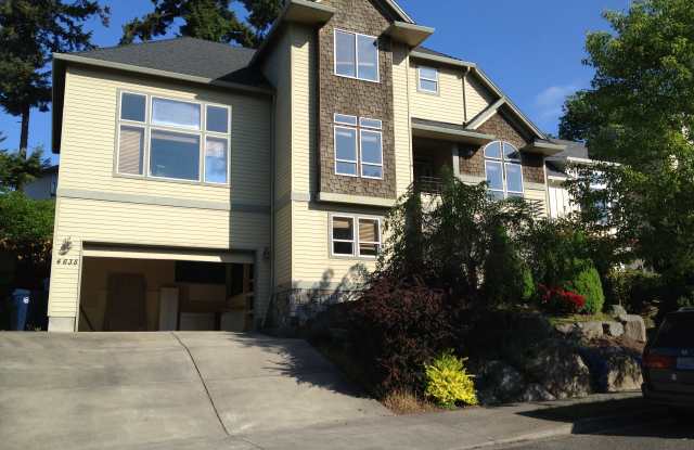 4635 Northwest 11th Circle