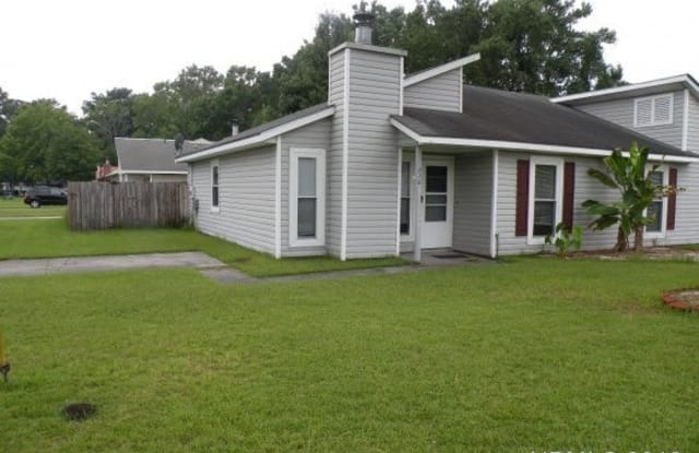 228 Webb Boulevard - 228 Webb Blvd, Havelock, NC 28532