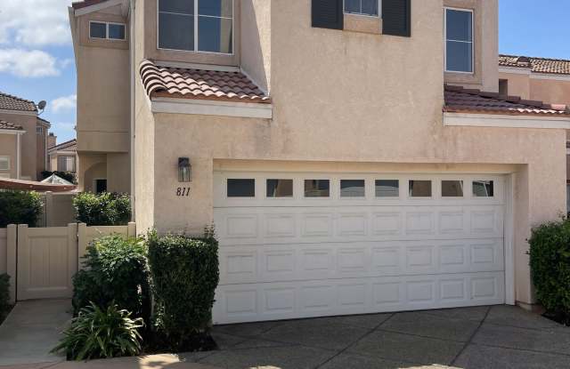 Photo of 811 Caminito Estrella - 1