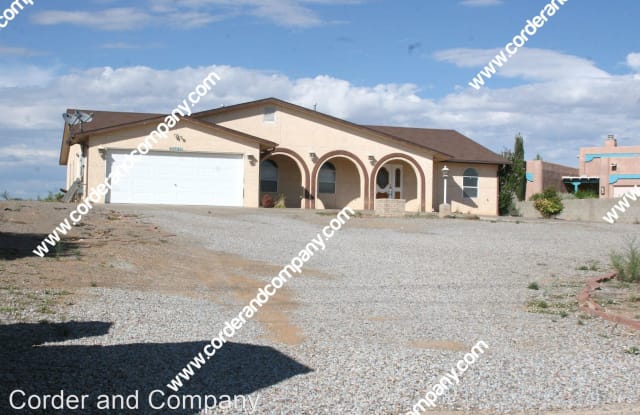 5731 Kim Rd  NE - 5731 Kim Road Northeast, Rio Rancho, NM 87144