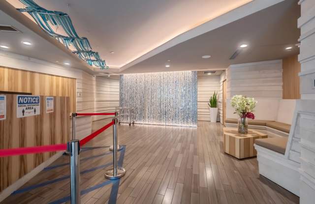 Luxurious 2 Bedroom, 2 Bath High Rise in Downtown Austin