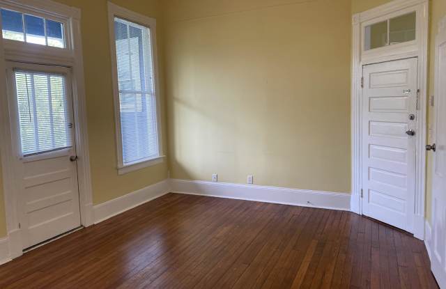 1116 Habersham Street - 402-2