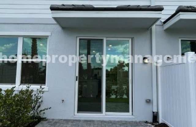209 Preserve Trl S