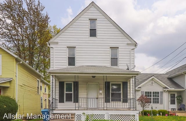 1865 Lexington - 1865 Lexington Ave, Lorain, OH 44052