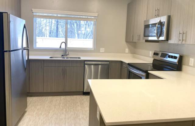 265 E 12th Street, B-107