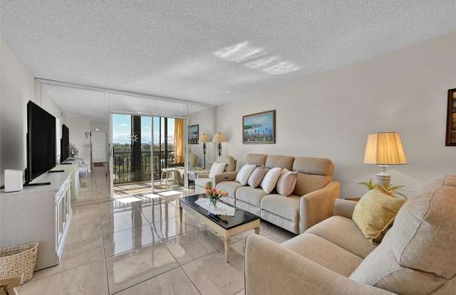 2350 NE 14th Street Causeway