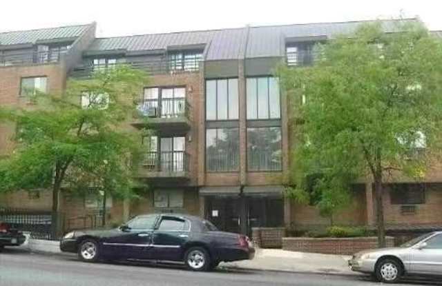 55-12 Main Street unit: 4Fl