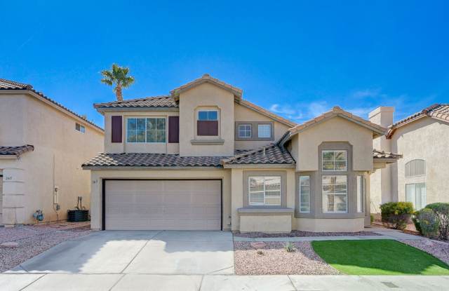 Henderson 3 bedroom home with 2-car garage